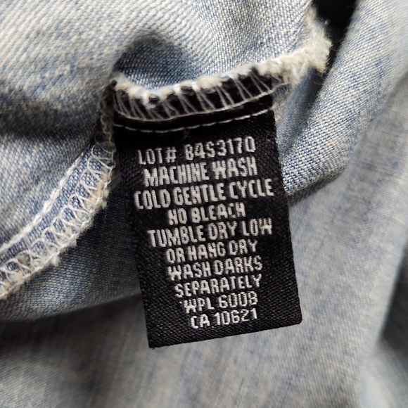 Rock & Roll Cowgirl Panhandle NWT Denim Pearl Snap Western Shirt Women's Medium - Picture 12 of 13